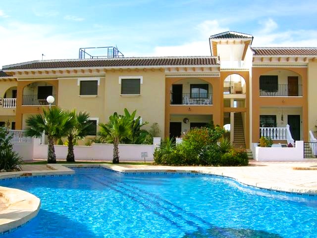 HP023 – 2 Bedroom, 2 Bathroom 1st Floor Apartment, Dona Pepa